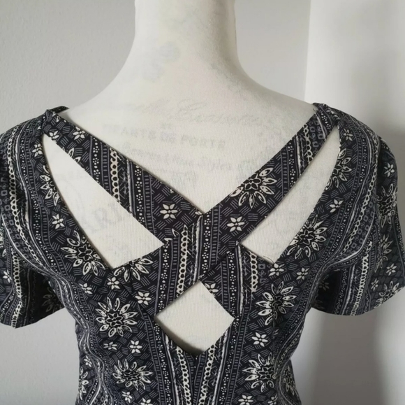 HOLLISTER mini dress size small gray/white - Picture 7 of 11